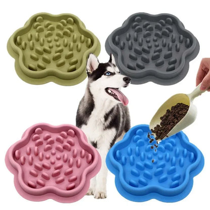 Silicone Pet Licking Pad - Slow Feed Non-Slip Mat for Cats & Dogs