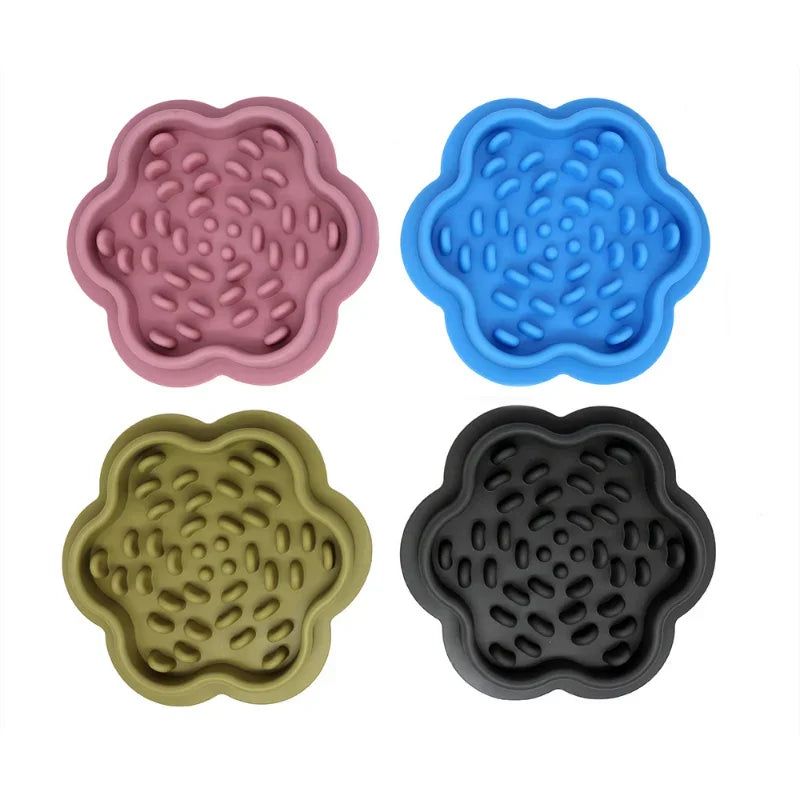 Silicone Pet Licking Pad - Slow Feed Non-Slip Mat for Cats & Dogs